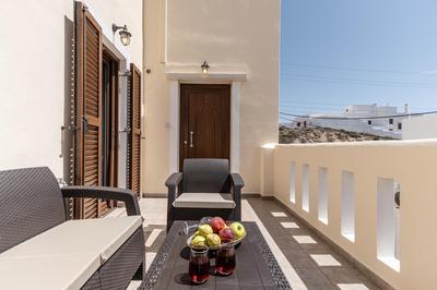 Naxos Alma House