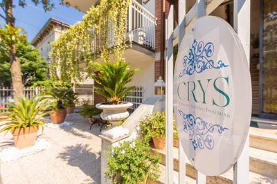 CRYS: Apartments, Holiday, Business, Verde