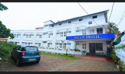 Ascot Hotel