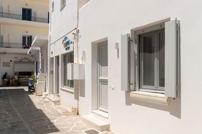 Parikia's Cosy Jewel