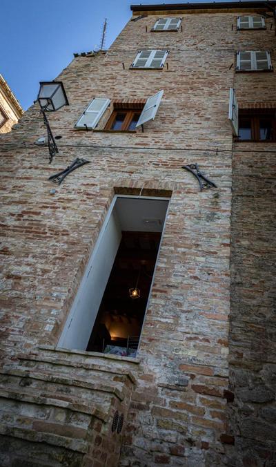 La torre tra terra e cielo