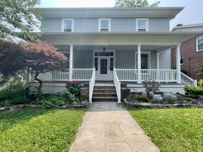 NEW! Modern Victorian Home
