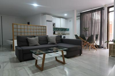 J & E Málaga Center Apartamentos