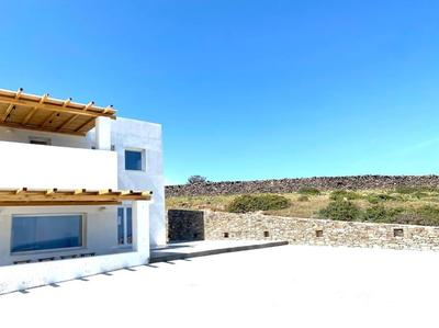 Artemis Sky Villa