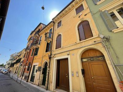 Case VR Holiday - Casa di Mezzo