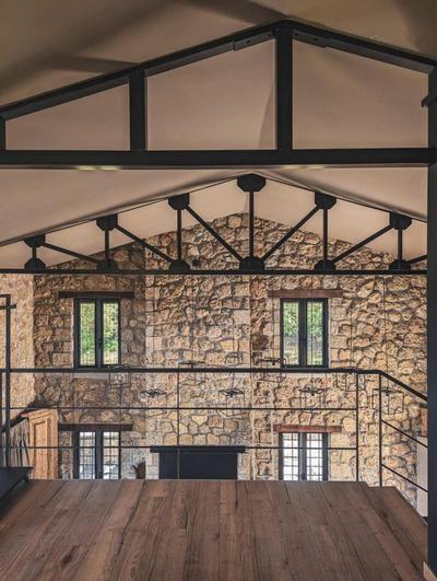 Three Dots Boutique Suites