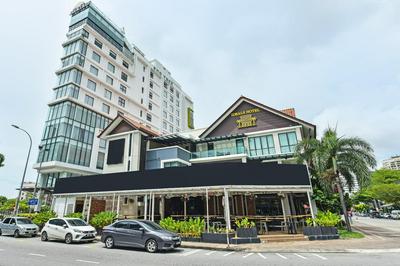 Townhouse Oak Melaka Near Dataran Pahlawan Formerly Ideals Hotel