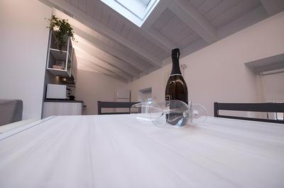 Glicine Apartment