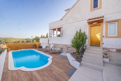 Villa Oasis with private pool