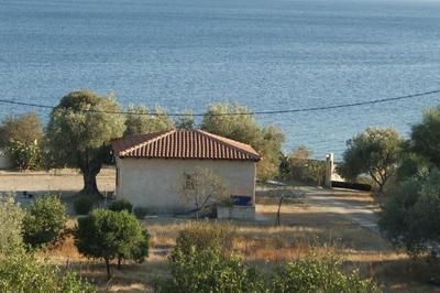 House by the Sea at Skaloma, Loutraki