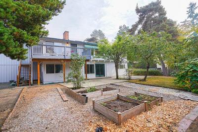 Serene Mercer Island 3B Lower Unit near LR station