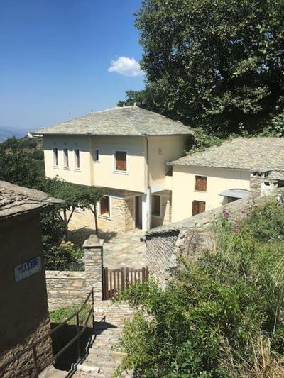 VILLA GEOLENA