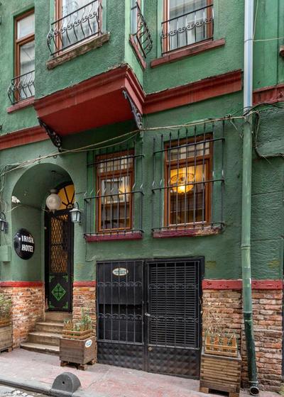 Istanbul Irish Otel - Image 6