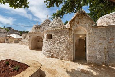 Trulli Dafani by Perle di Puglia