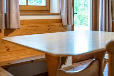 Lindenhof Apt 8