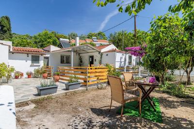 Machis House Skopelos
