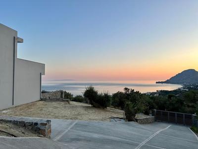Skyline Iconic Villa