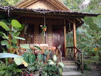 anik homestay & dormy Batukaras