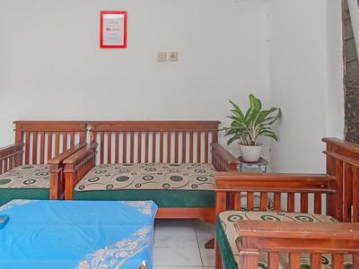 RedDoorz Syariah near RSUD Karawang 2