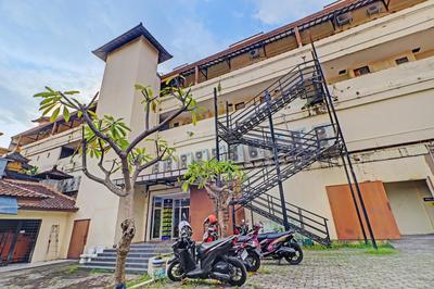 Guest House Simalem