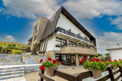 Vale Humor Residence