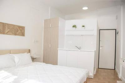 Eclectic Design Studio #01 in Aristotelous