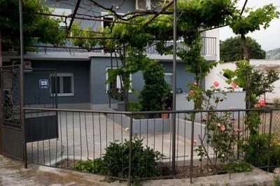 Apartment Bruna-Balcony & Free Parking near Split