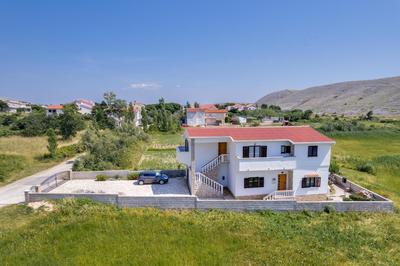 Apartments Anica - Vlašići Island Pag