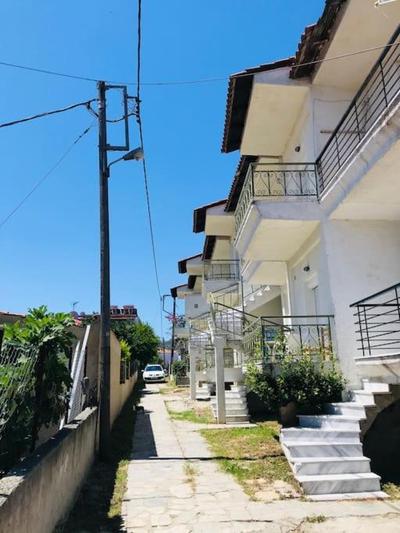 Lena's Apartment in Pefkochori