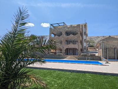 Pool apartment Adriana