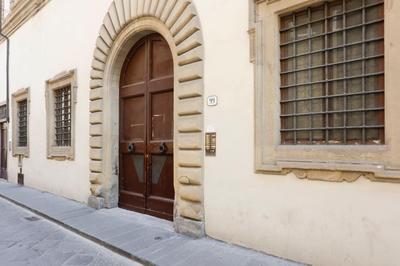 Ponte Vecchio Prestige Apartment