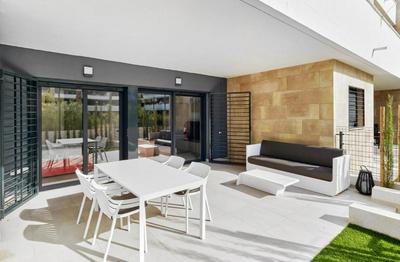 Apartment with terrace in Flamenco village urbanization