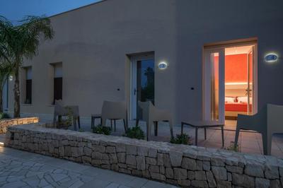 Casto Bed & Breakfast