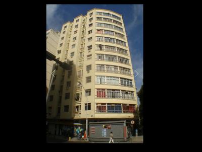 Comfort in Copacabana: 3 Minutes from the Beach