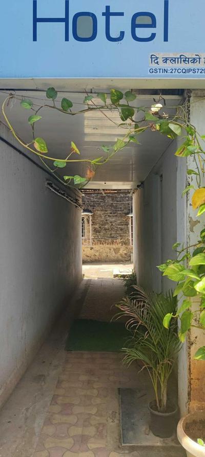 Collection O De Meridian Near Versova Beach