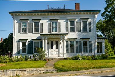 The Waldoboro Inn Room 5
