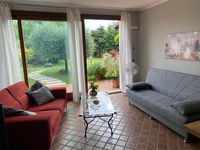 Bilocale indipendente in casa singola