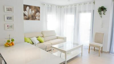 Tranquil Duplex Sitges, sea views, private parking, terrace