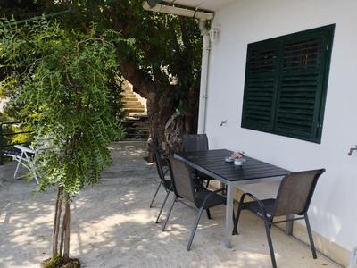 House B - with spacious terrace and beautiful view