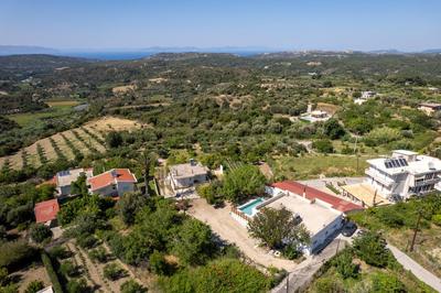 Aelia Luxury Villa