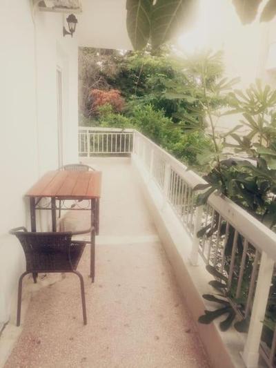 3 room apartment by the beach - free parking