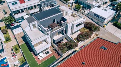 Villa TINA