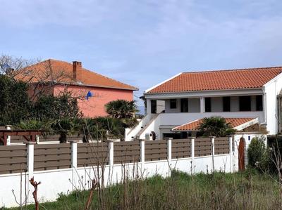 House between beaches