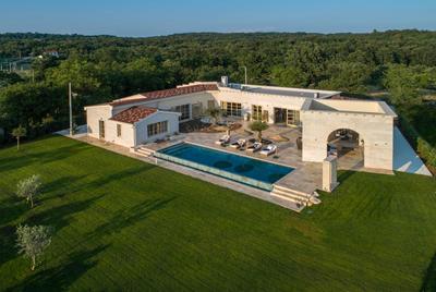 LaMaison - Concierge & Gourmet Serenity Escape