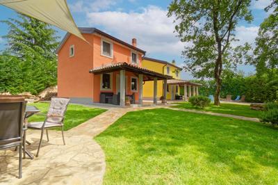 Holiday Homes Sunny Twins by Rent Istria