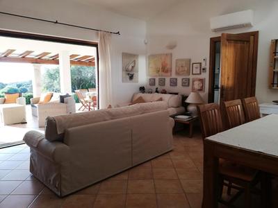 La Sima villa con piscina vista mare San Pantaleo Sardegna