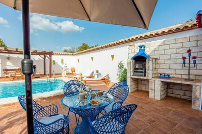 Elegant Villa in Penaflor with Private Pool