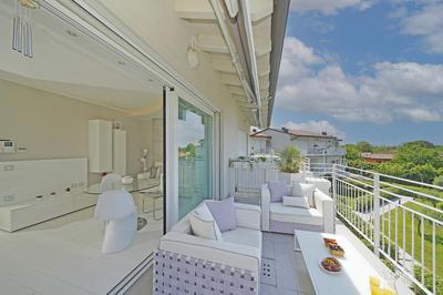 La Castellana C89 by Wonderful Italy