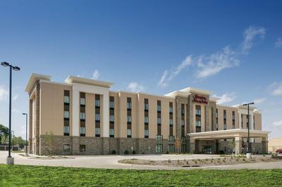 Hampton Inn & Suites Mason City, IA