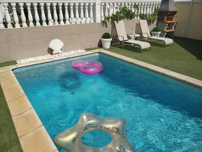 VV VALDECONCHA, piscina climatizada privada y vistas al mar